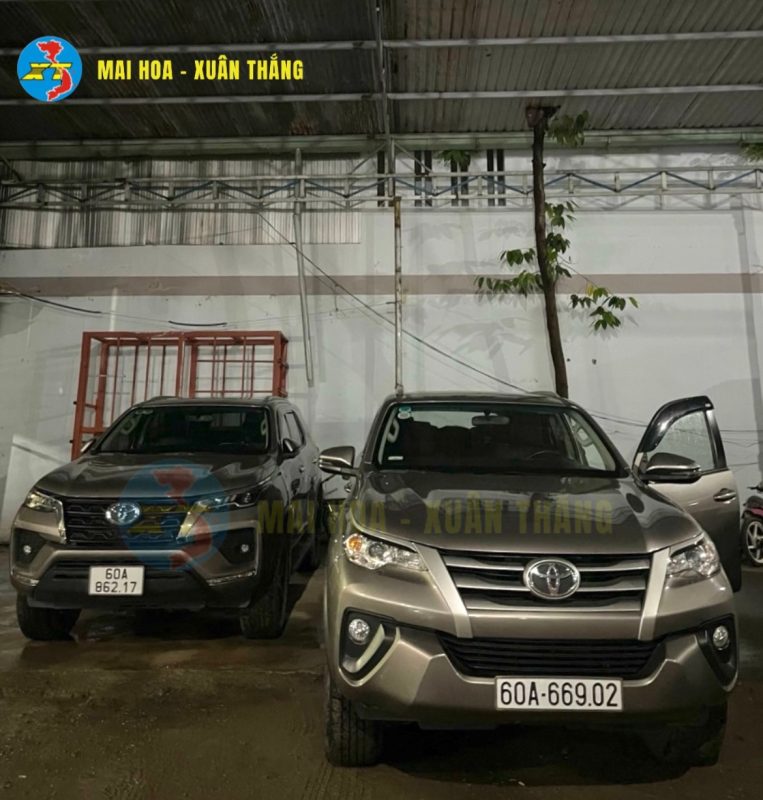 Thuê xe 7 chỗ uy tín giá rẻ Fortuner đời mới 