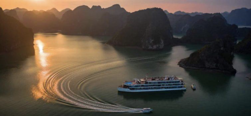 thue xe 45 cho du lich Vinh Ha Long gia re